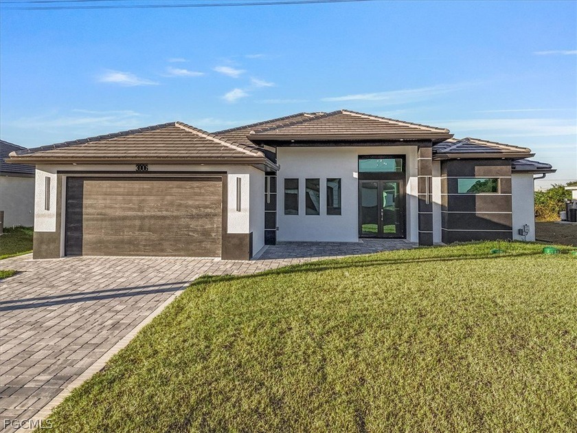 Welcome to modern luxury living in Lehigh Acres. Discover - Beach Home for sale in Lehigh Acres, Florida on Beachhouse.com