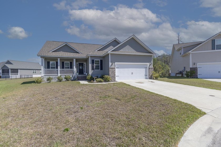 This inviting 3-bedroom home in the desirable Harbor Club - Beach Home for sale in Georgetown, South Carolina on Beachhouse.com