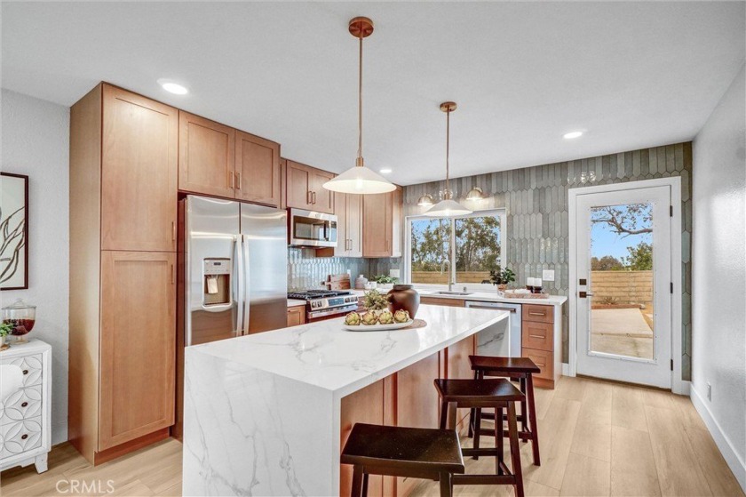 Welcome to 22707 Via Santa Rosa - a beautifully updated - Beach Home for sale in Mission Viejo, California on Beachhouse.com