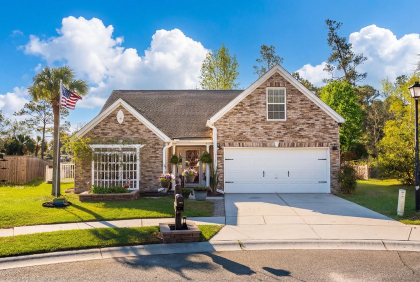 Welcome to this turn-key marshfront retreat in the Peninsula - Beach Home for sale in Charleston, South Carolina on Beachhouse.com