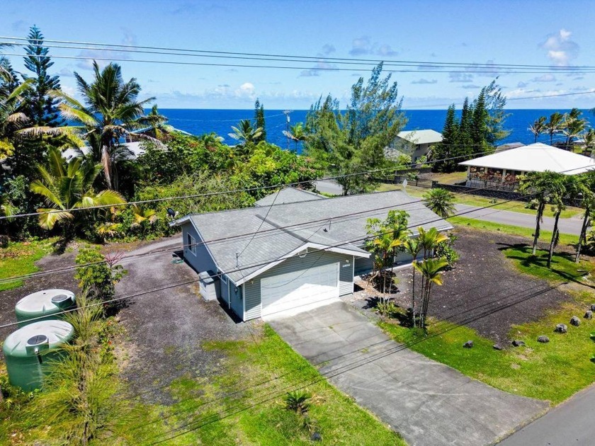 Do you imagine your dream home in Hawaii being a short walk away - Beach Home for sale in Keaau, Hawaii on Beachhouse.com