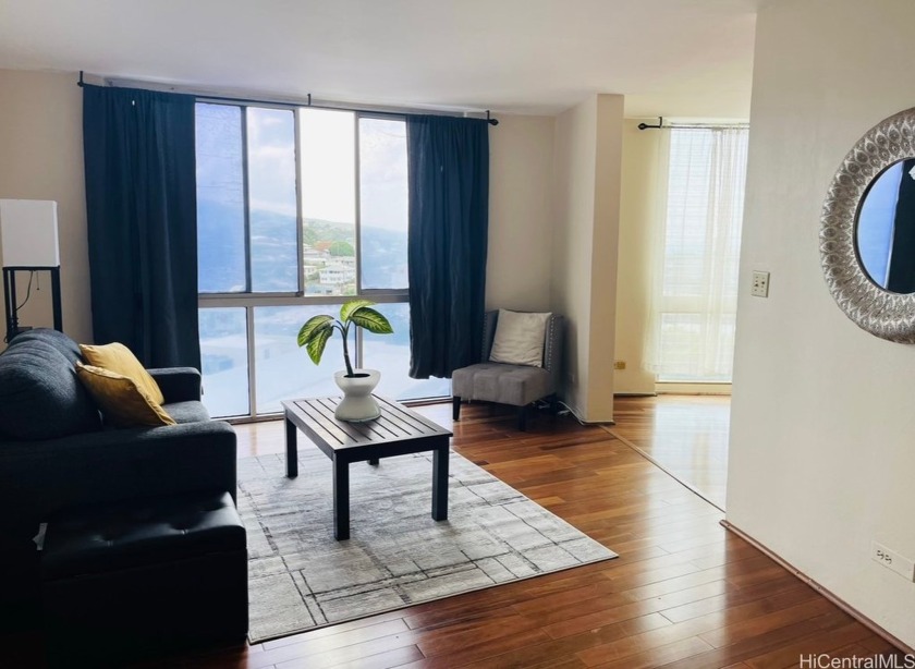 Welcome home to this 2 bedroom, 1.5 bathroom unit located on the - Beach Condo for sale in Honolulu, Hawaii on Beachhouse.com