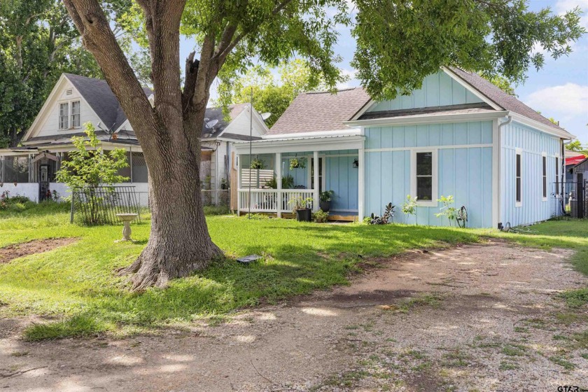 408 Morton - Beach Home for sale in Palacios, Texas on Beachhouse.com