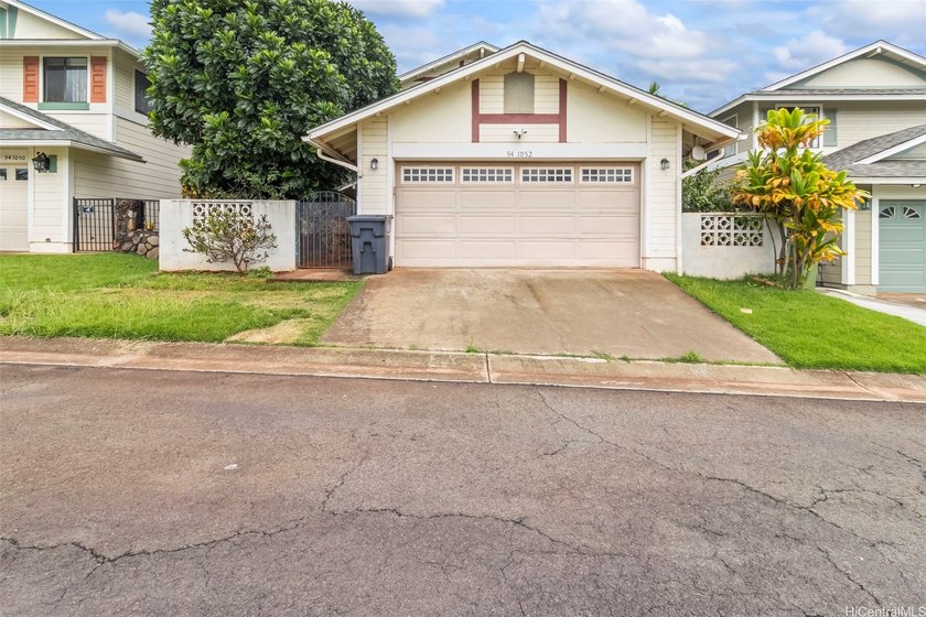 Welcome to your slice of paradise at 94-1052 Kaloli Lp in - Beach Home for sale in Waipahu, Hawaii on Beachhouse.com