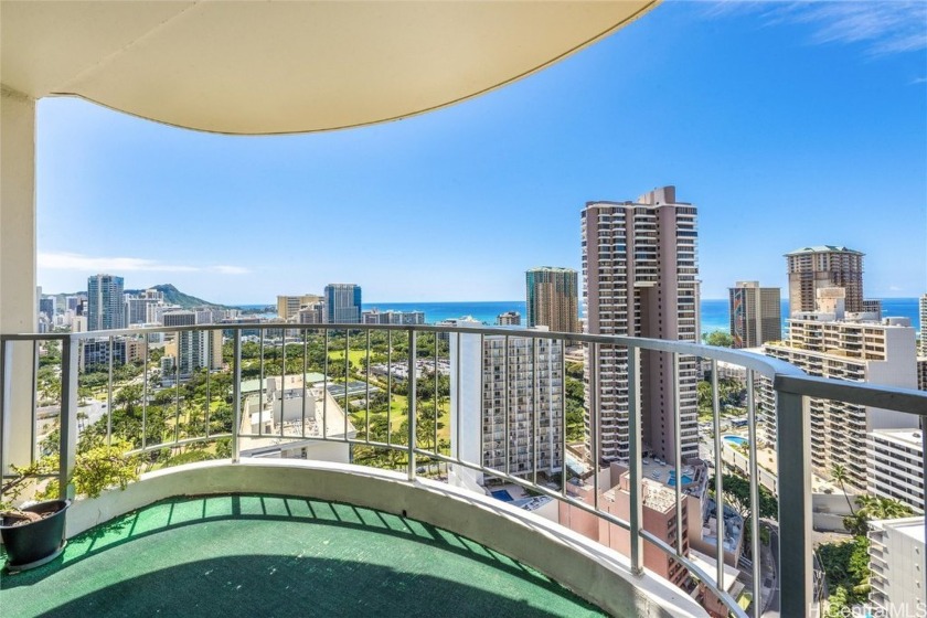 If you're looking for a large, spacious home with breathtaking - Beach Condo for sale in Honolulu, Hawaii on Beachhouse.com