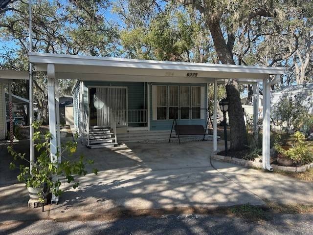 Charming 2 Bedroom 1 Bath fully Furnished home nestled in huge - Beach Home for sale in Ruskin, Florida on Beachhouse.com