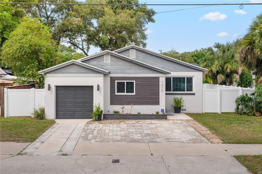 A beautifully updated mid-century home in the highly desirable - Beach Home for sale in Tampa, Florida on Beachhouse.com