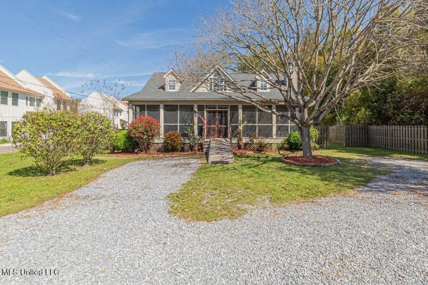 This beautifully designed coastal home is a rare find, perfectly - Beach Home for sale in Pass Christian, Mississippi on Beachhouse.com