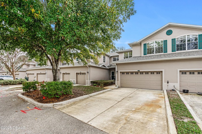 Lovely Single Family Attached Townhome with 2 CAR garage in the - Beach Townhome/Townhouse for sale in Daytona Beach, Florida on Beachhouse.com