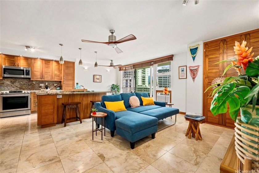One of a kind, fully remodeled turnkey unit with custom upgrades - Beach Condo for sale in Honolulu, Hawaii on Beachhouse.com