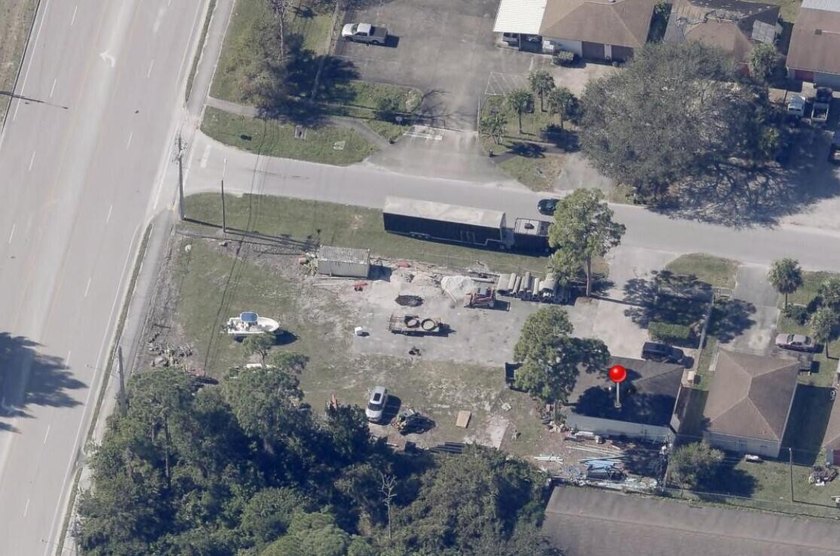 Industrial opportunity positioned on a hard corner along Oslo - Beach Commercial for sale in Vero Beach, Florida on Beachhouse.com