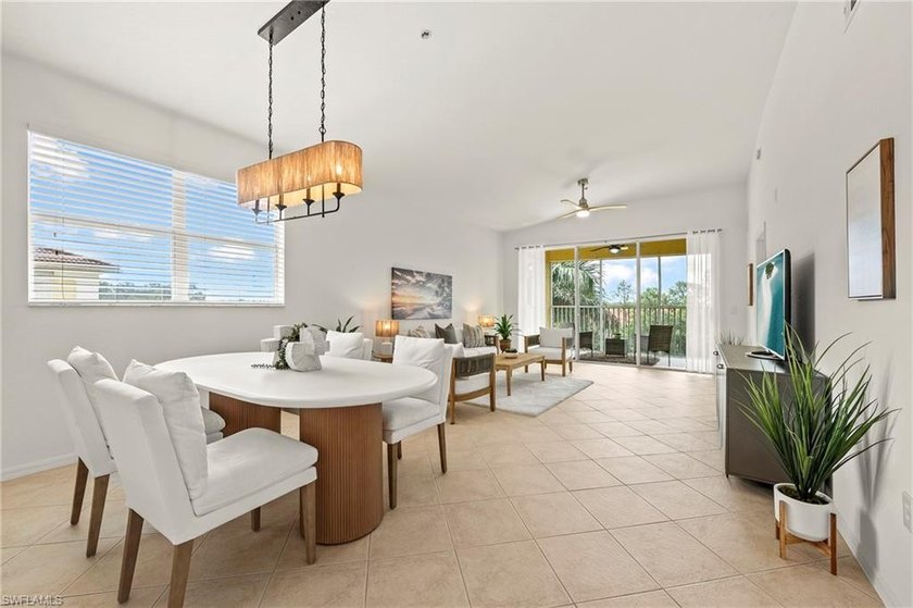 The only END UNIT, TOP FLOOR, 3 BEDROOM... plus FULL Golf - Beach Condo for sale in Naples, Florida on Beachhouse.com