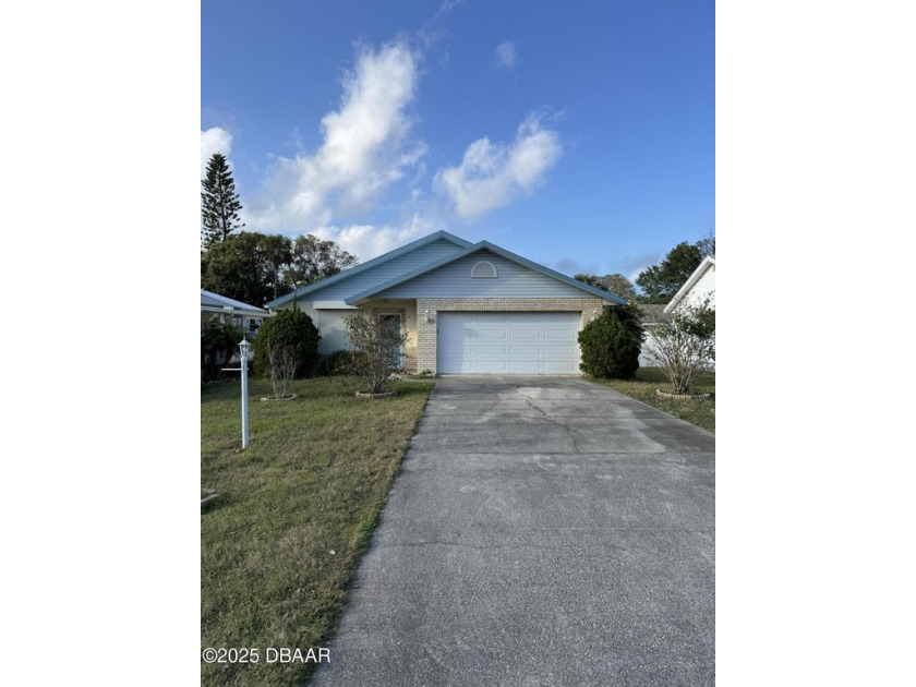 Great Home in an even Better Location!  3 Bedroom 2 Bathroom - Beach Home for sale in New Smyrna Beach, Florida on Beachhouse.com