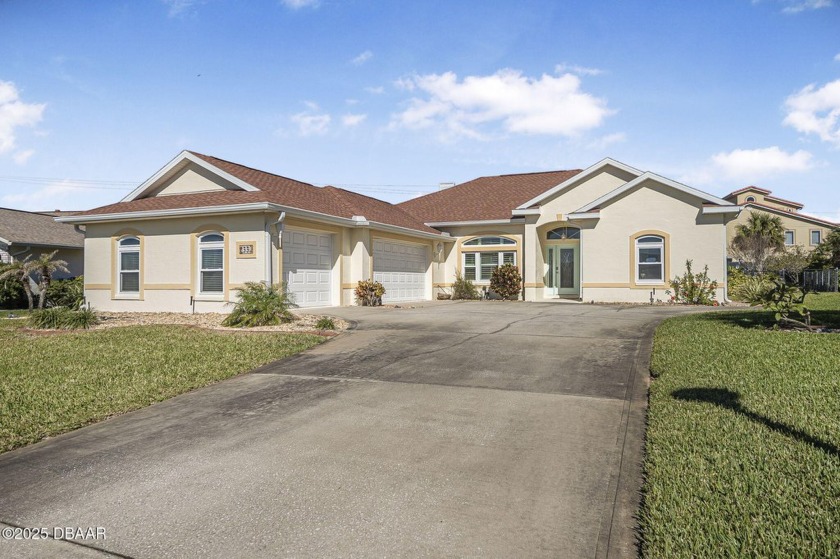 Welcome to your beachside pool home with a 3-car - Beach Home for sale in Ormond Beach, Florida on Beachhouse.com