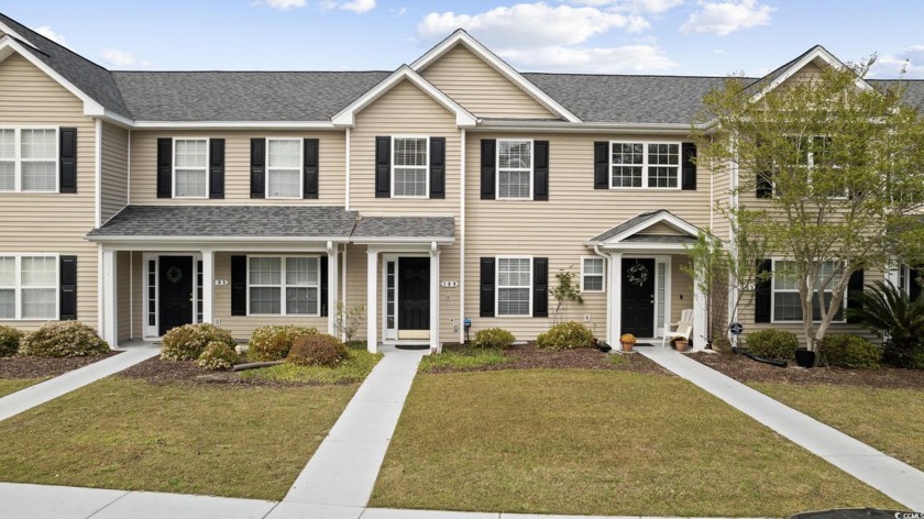 Welcome home to the Glens, a townhome community in an upscale - Beach Townhome/Townhouse for sale in Murrells Inlet, South Carolina on Beachhouse.com