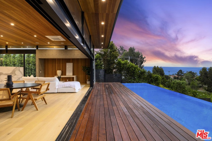 Brand new and superbly crafted, this stunning, single-level - Beach Home for sale in Malibu, California on Beachhouse.com