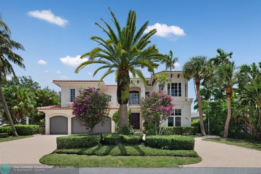 Welcome to Golden Harbour's best-priced waterfront estate. A - Beach Home for sale in Boca Raton, Florida on Beachhouse.com