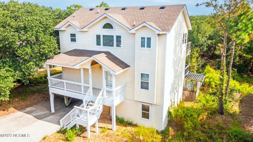 Investor opportunity!! Currently Rented until 5/28. Showing - Beach Home for sale in Corolla, North Carolina on Beachhouse.com