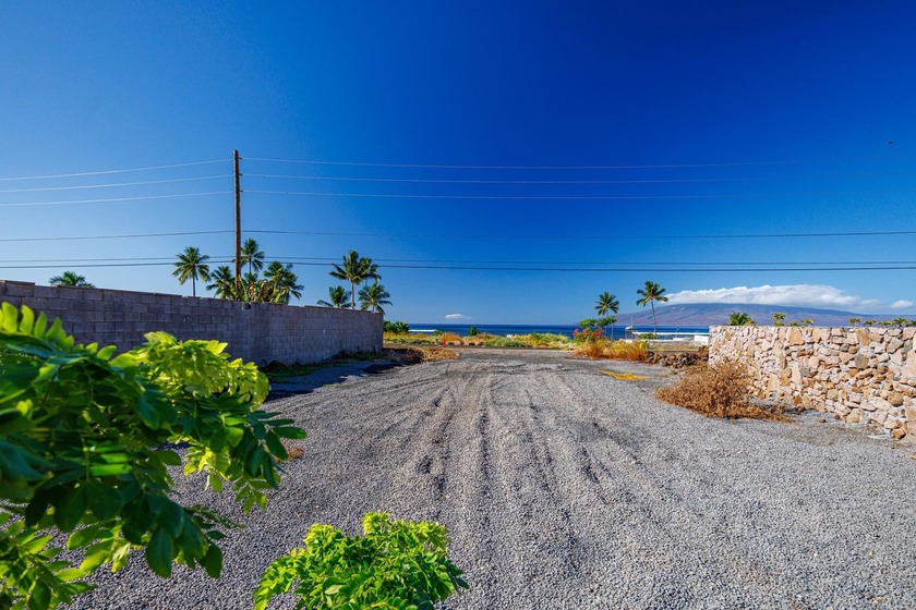 An exceptional opportunity on Lahaina's iconic Front Street. For - Beach Lot for sale in Lahaina, Hawaii on Beachhouse.com