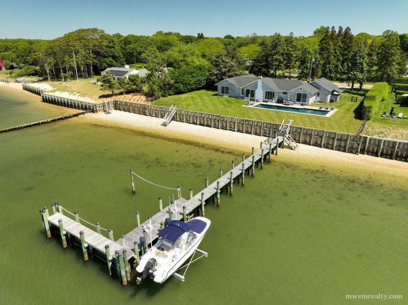 Shelter Island Sound water front beach house offers stunning - Beach Home for sale in Shelter Island, New York on Beachhouse.com