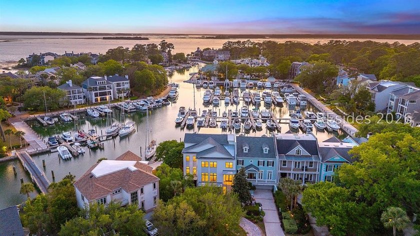 This exceptional NEW CONSTRUCTION end-unit semi-detached - Beach Home for sale in Hilton Head Island, South Carolina on Beachhouse.com