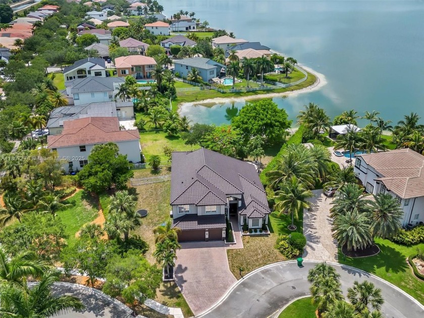 Discover luxury living in this stunning 5-bedrooms, 5-baths home - Beach Home for sale in Miramar, Florida on Beachhouse.com
