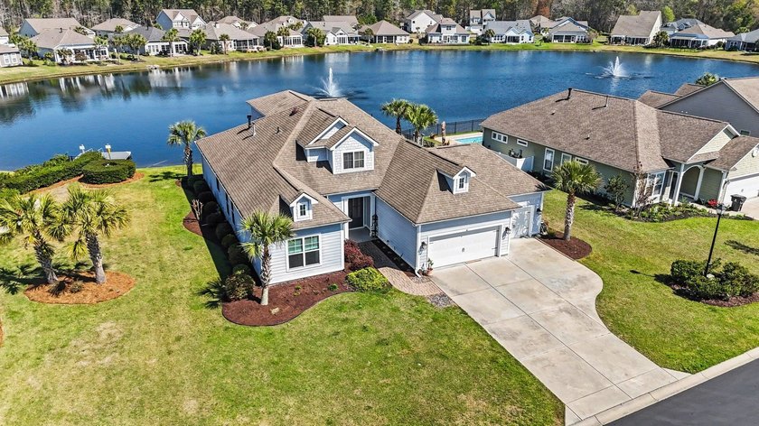 Former model home, loaded with upgrades, featuring a rare 3-car - Beach Home for sale in Murrells Inlet, South Carolina on Beachhouse.com