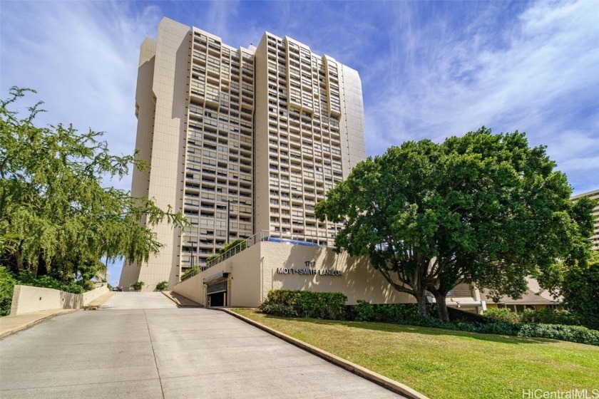 Mott-Smith Laniloa is in a convenient, quiet location of Makiki - Beach Condo for sale in Honolulu, Hawaii on Beachhouse.com