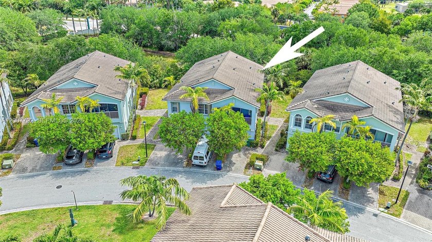 Welcome to 3229 Laurel Ridge Circle, nestled in Thousand Oaks, a - Beach Townhome/Townhouse for sale in Riviera Beach, Florida on Beachhouse.com