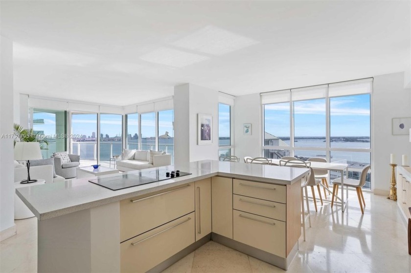 Discover luxury living with breathtaking bay views at The - Beach Condo for sale in Miami, Florida on Beachhouse.com