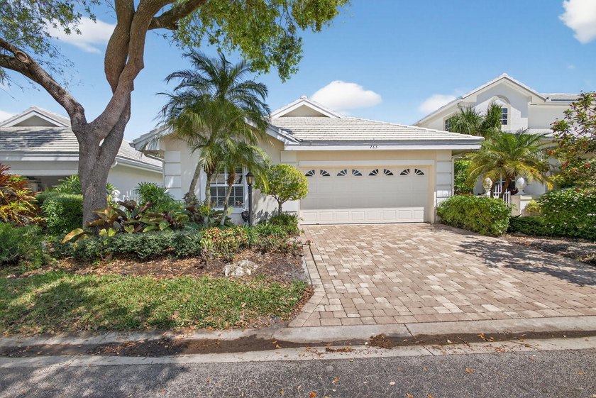 Welcome to Canterbury at PGA National! This beautifully - Beach Home for sale in Palm Beach Gardens, Florida on Beachhouse.com
