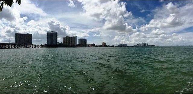 OPPORTUNITY FOR DEVELOPERS! Two WATERFRONT lots in front of - Beach Lot for sale in Miami Beach, Florida on Beachhouse.com