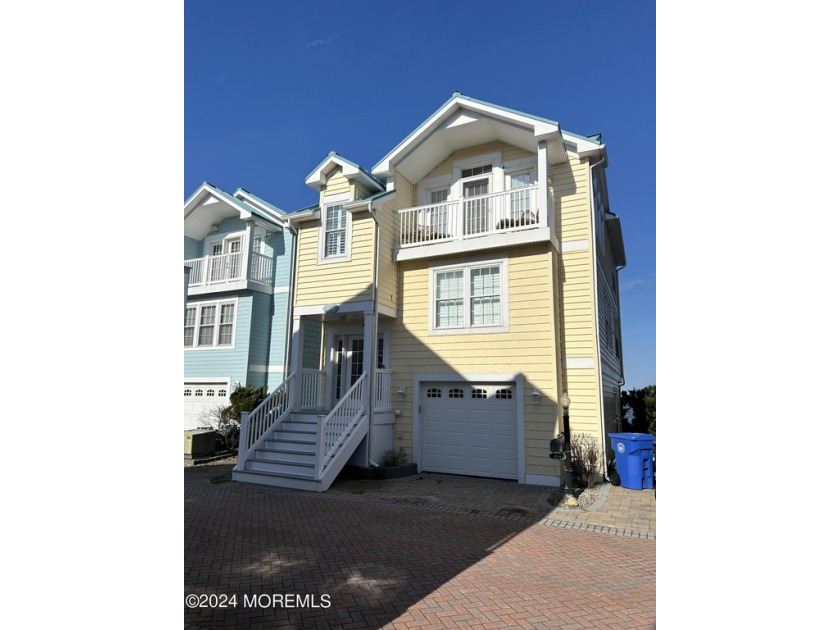 BEAUTY & THE BEACH!! Sunshine and sea breezes come with this - Beach Condo for sale in Beach Haven, New Jersey on Beachhouse.com