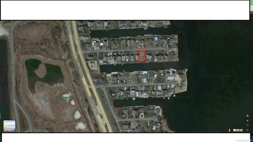 70x125 Waterfront lot fully bulkheaded on a deep water canal. 70 - Beach Lot for sale in Shirley, New York on Beachhouse.com