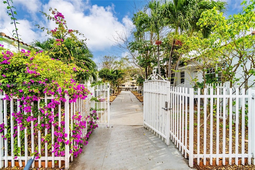 An upgraded 2-bedroom 2-bathroom apartment overlooking the - Beach Condo for sale in Miami Beach, Florida on Beachhouse.com