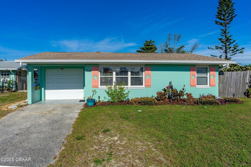 TURN KEY BEACHSIDE RETREAT-ready to GO.  This fully updated - Beach Home for sale in Ormond Beach, Florida on Beachhouse.com