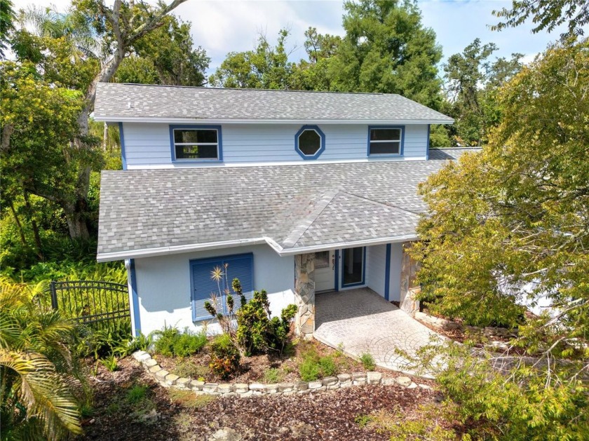 Under contract-accepting backup offers. Welcome to 4127 Mallard - Beach Home for sale in Safety Harbor, Florida on Beachhouse.com