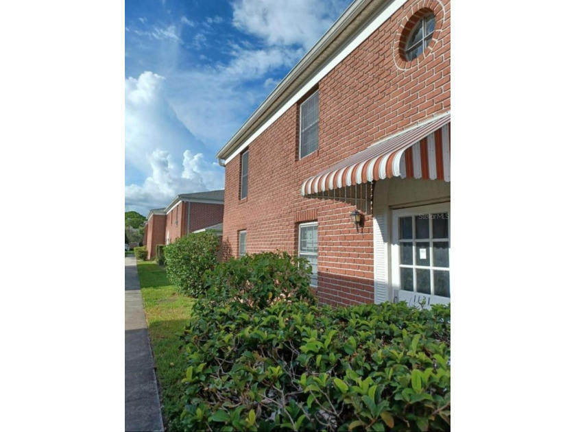 Beautiful 2-Bedroom, 2-Bath Condo in the Highly Desirable - Beach Condo for sale in St. Petersburg, Florida on Beachhouse.com