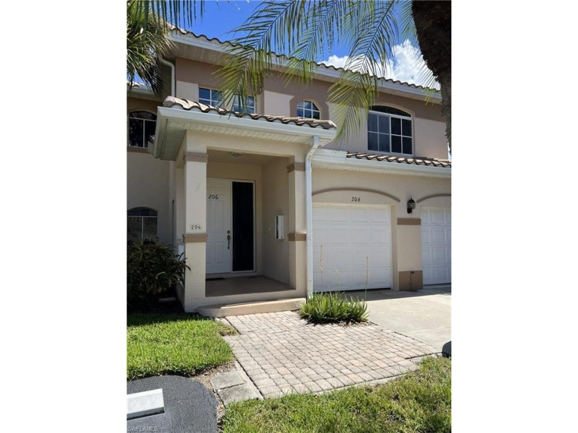 Welcome to your Southwest Florida retreat! This beautifully - Beach Condo for sale in Bonita Springs, Florida on Beachhouse.com