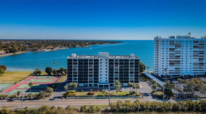 Move-In Ready Waterfront Condo with No Assessments & Milestone - Beach Condo for sale in St. Petersburg, Florida on Beachhouse.com