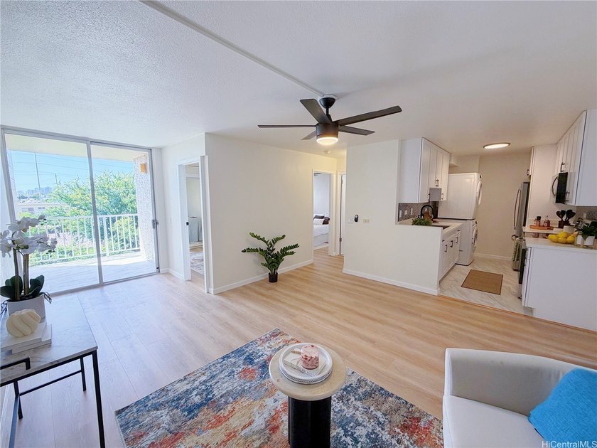 Beautifully renovated and move-in ready, this 2-bedroom, 1-bath - Beach Condo for sale in Honolulu, Hawaii on Beachhouse.com