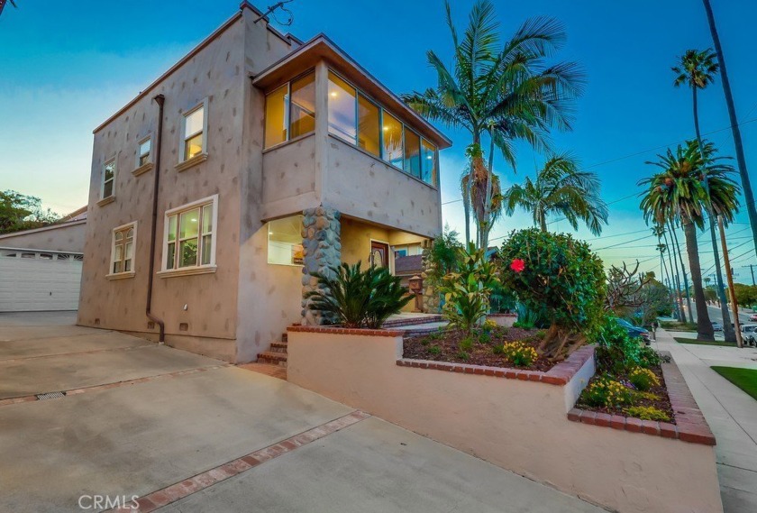 This move in ready and charming 3 bedroom/2 bath home is located - Beach Home for sale in San Pedro, California on Beachhouse.com