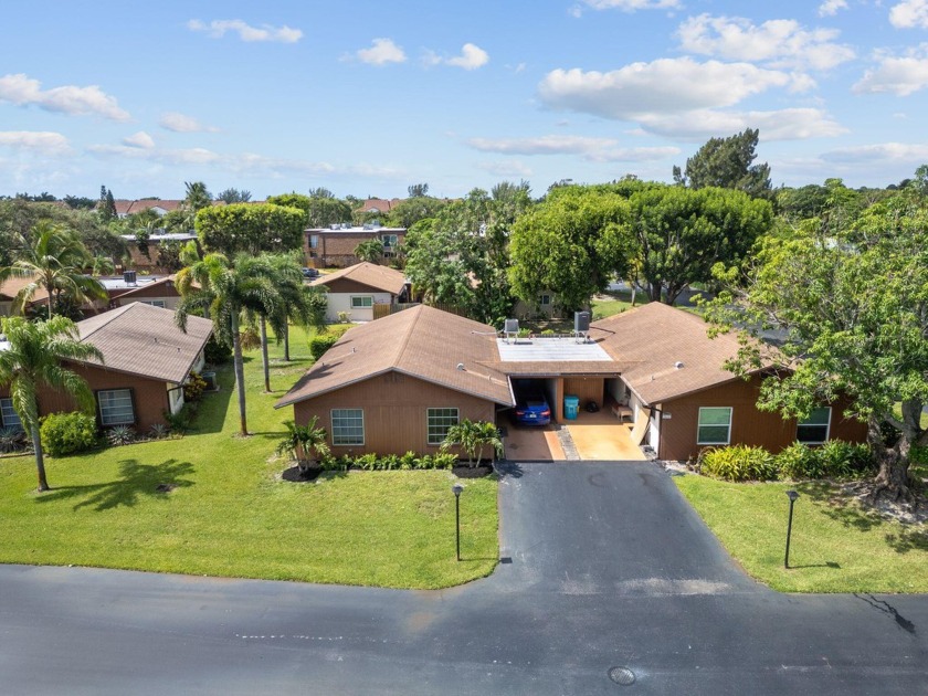 Check out this charming villa in the enchanting Los Mangos - Beach Home for sale in Boynton Beach, Florida on Beachhouse.com