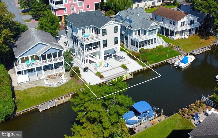 This exquisite canal-front home was thoughtfully designed with - Beach Home for sale in South Bethany, Delaware on Beachhouse.com