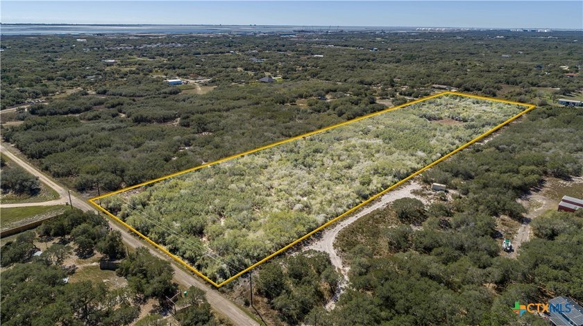 This 9.91-acre unimproved tract in San Patricio County offers - Beach Acreage for sale in Aransas Pass, Texas on Beachhouse.com