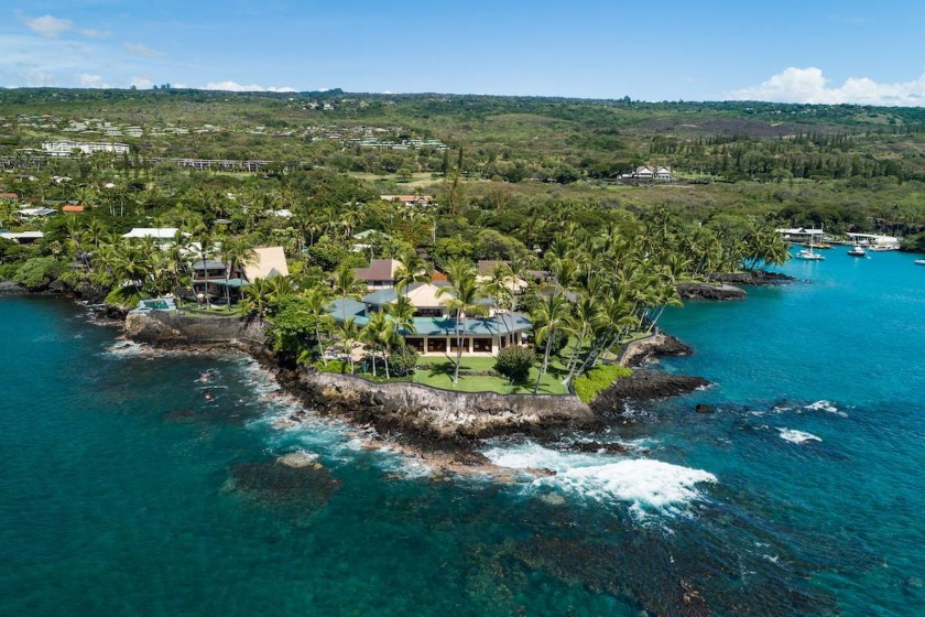 HA'IKAUA POINT - An exclusive and historic 1.3-acre property - Beach Home for sale in Kailua Kona, Hawaii on Beachhouse.com