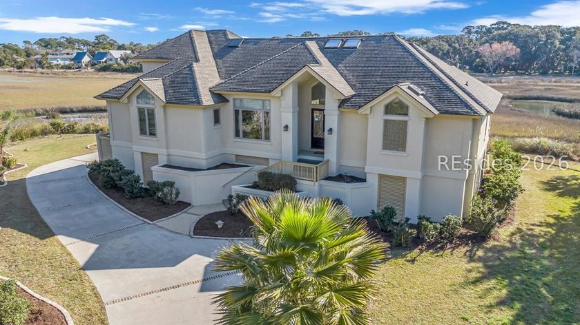 Nestled in a spectacular tidal marsh setting at the end of a - Beach Home for sale in Hilton Head Island, South Carolina on Beachhouse.com