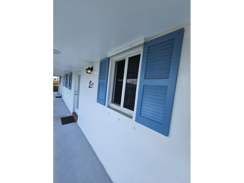 Enjoy your fully renovated 1/1 in the desirable 55+ community of - Beach Condo for sale in Boynton Beach, Florida on Beachhouse.com