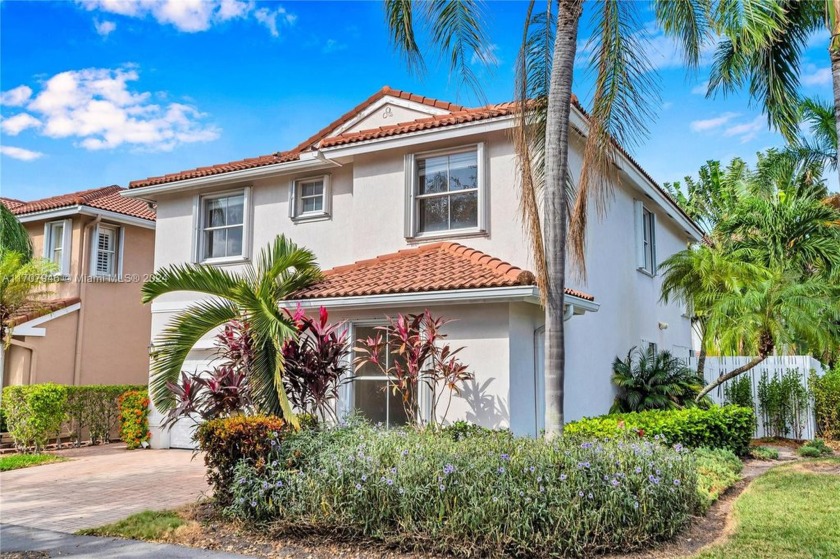 A Rarely available, large corner lot home in a secure - Beach Home for sale in Hollywood, Florida on Beachhouse.com