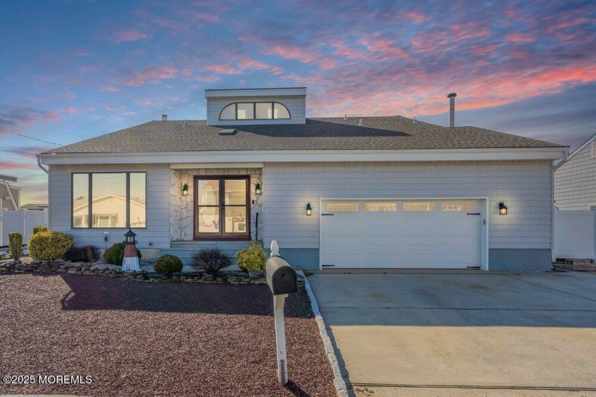 Nestled in the desirable Windsor Park community, this stunning - Beach Home for sale in Toms River, New Jersey on Beachhouse.com